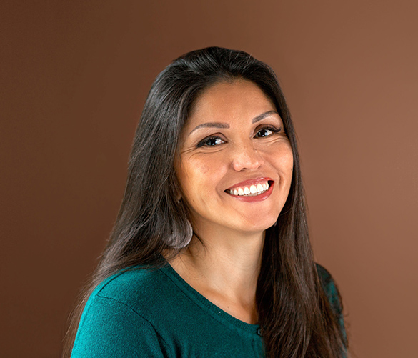 Author of Shi-shi-etko, Nicola I. Campbell smiling.