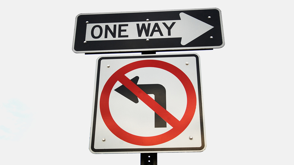 One way, no left turn sign 