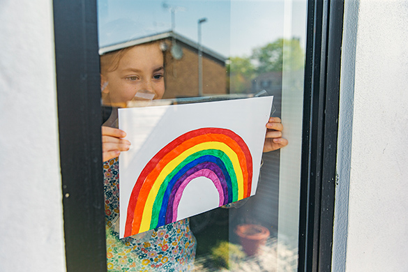 Sharing positive feelings with artwork