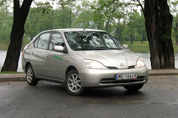 A Toyota Prius in 1997.