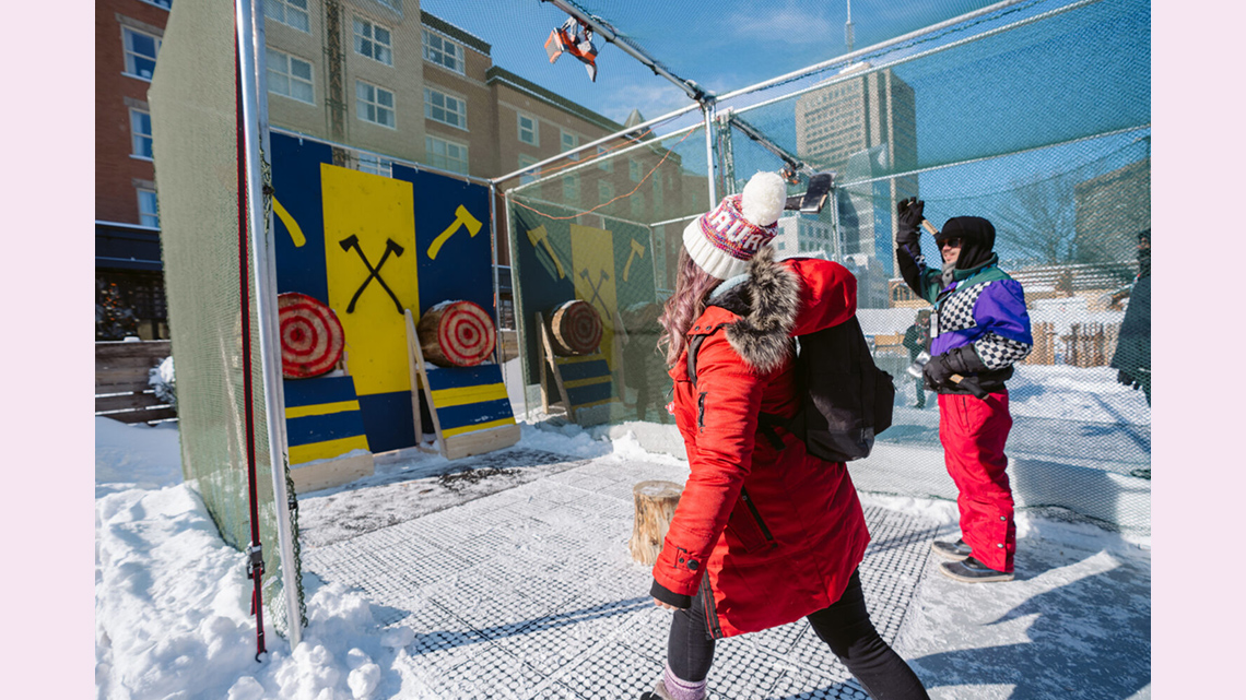 Recreational axe throwning at the Quebec winter carnival