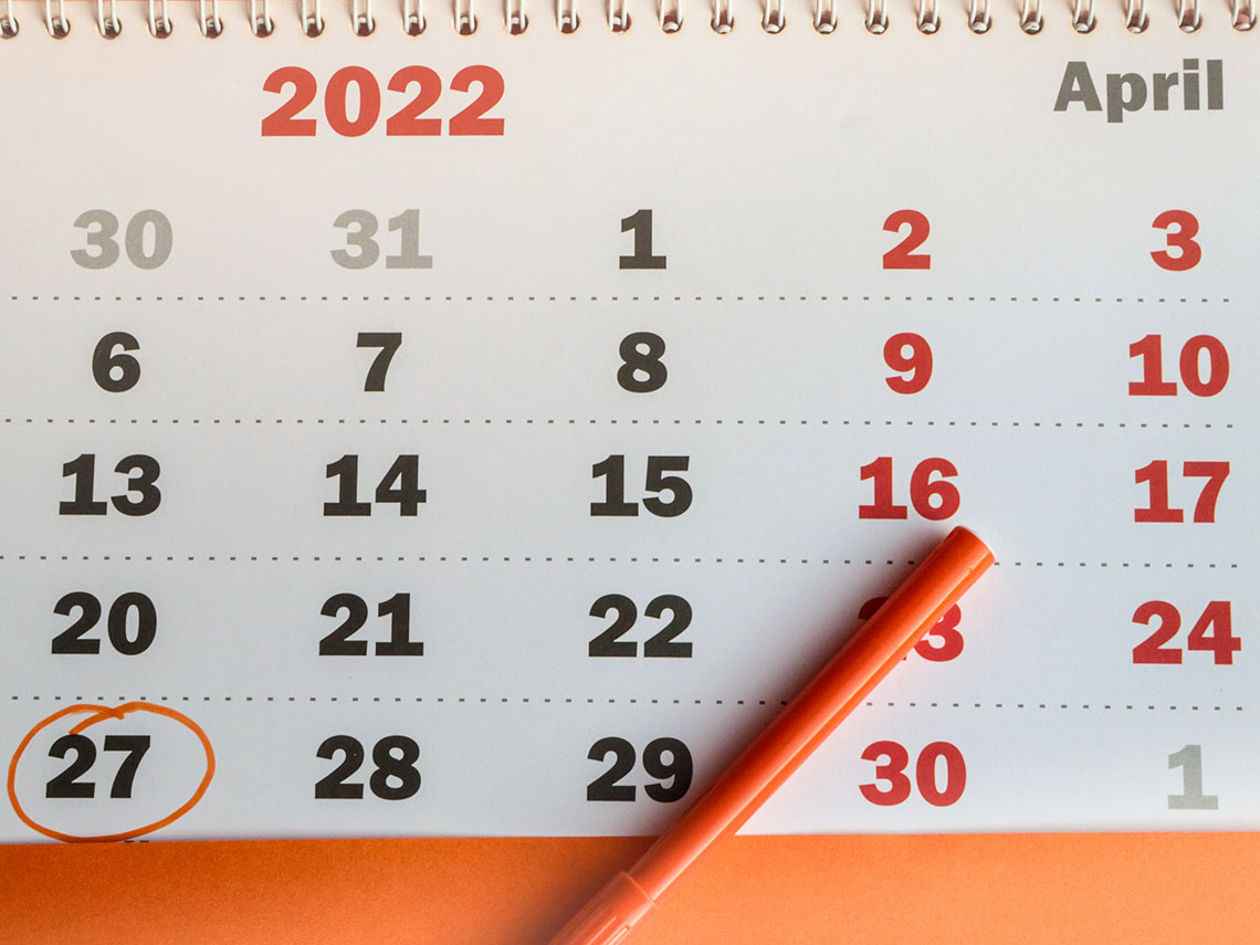 The numbers 1 to 30 on a calendar, number 27 is circled.