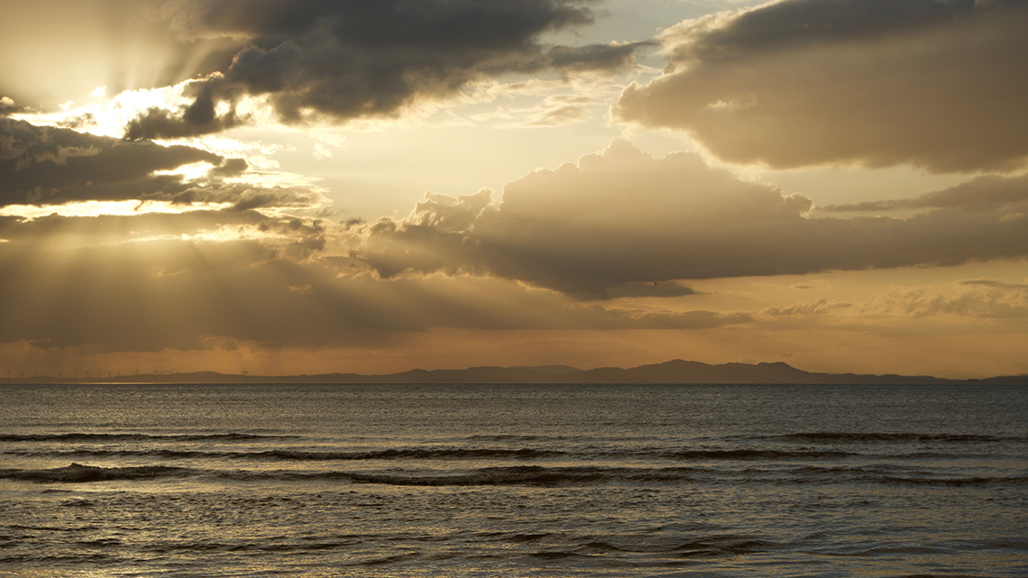 Sun clouds