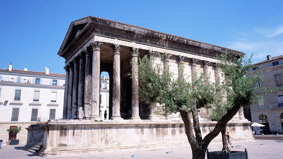 Columns hold up the roof of a building.