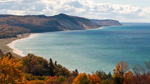 Lake Michigan with large dunes along the coast of the peninsula.